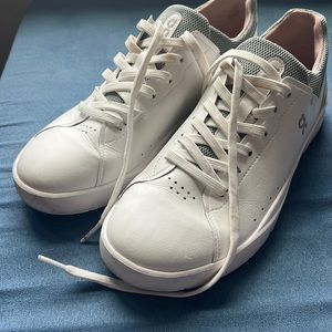 Size 10 On running shoes.